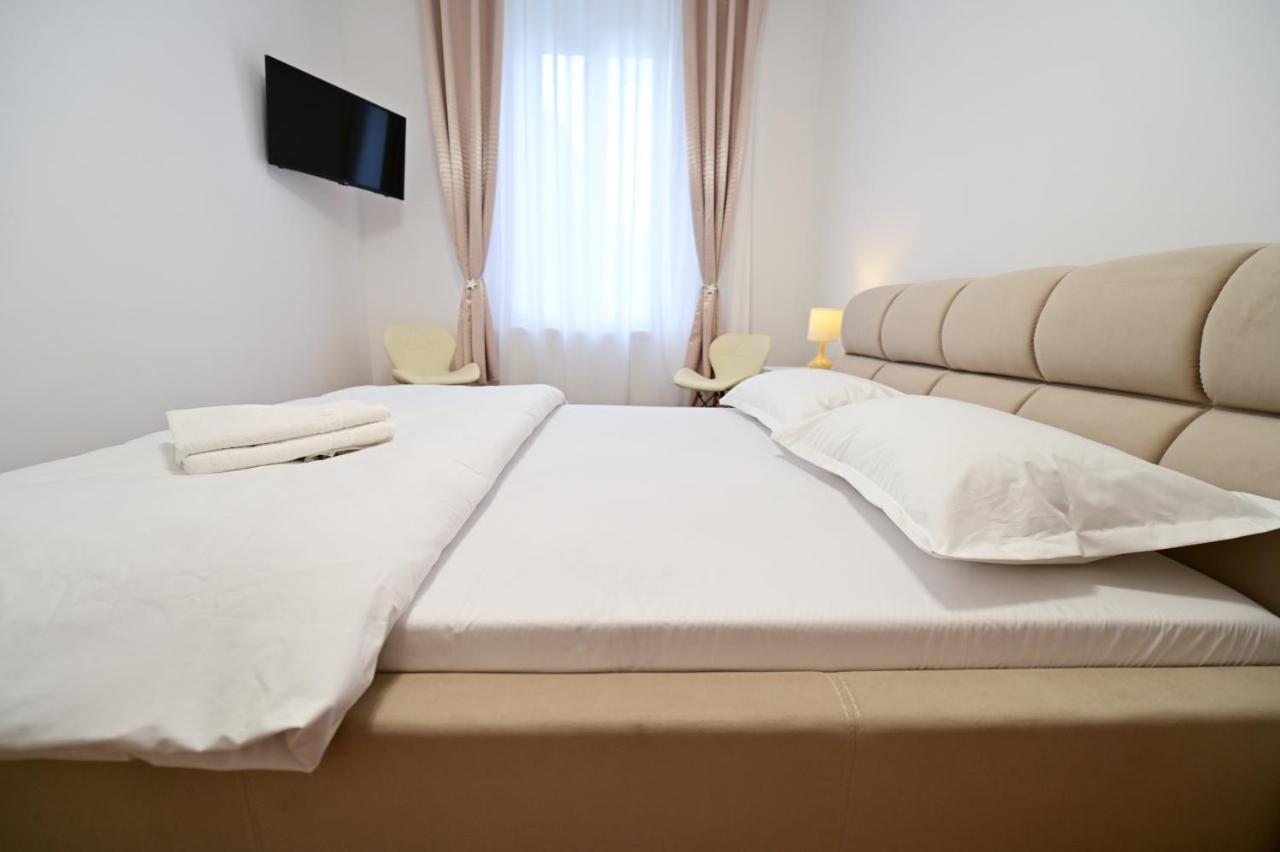 Flh - Kaly'S Place Sibiu Bagian luar foto