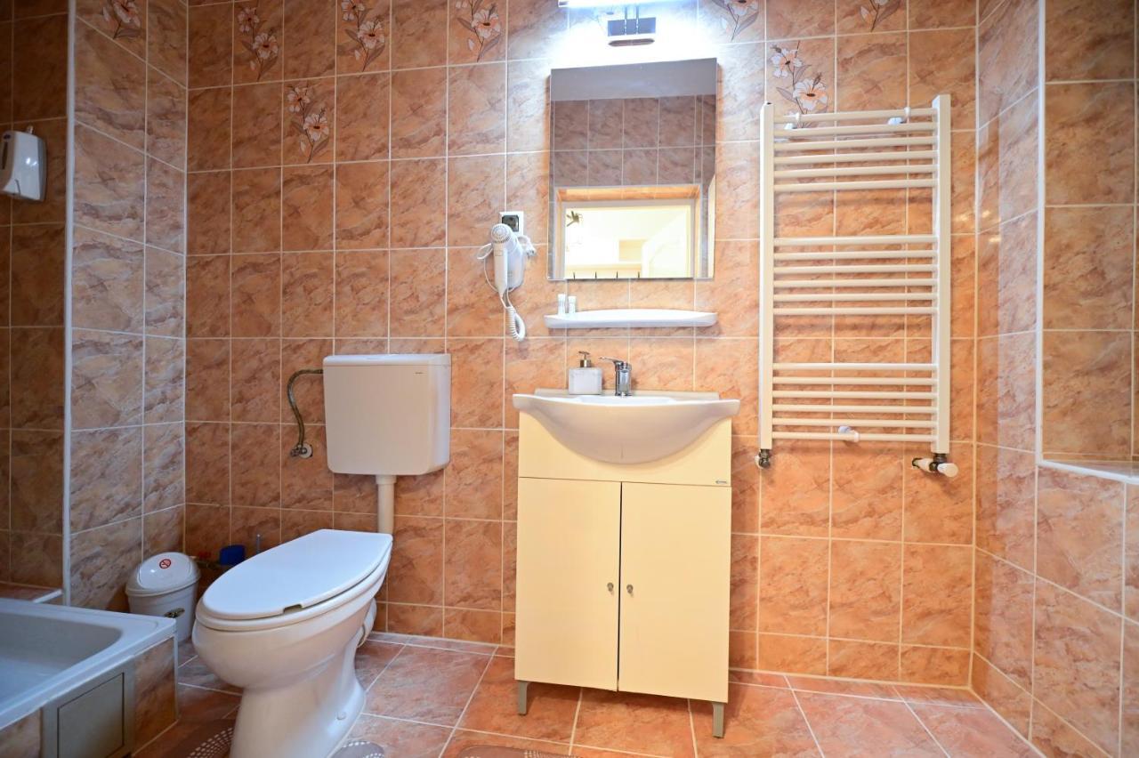 Flh - Kaly'S Place Sibiu Bagian luar foto